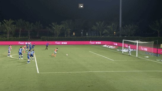 1667047978270092888.gif 36’点球扑出.gif