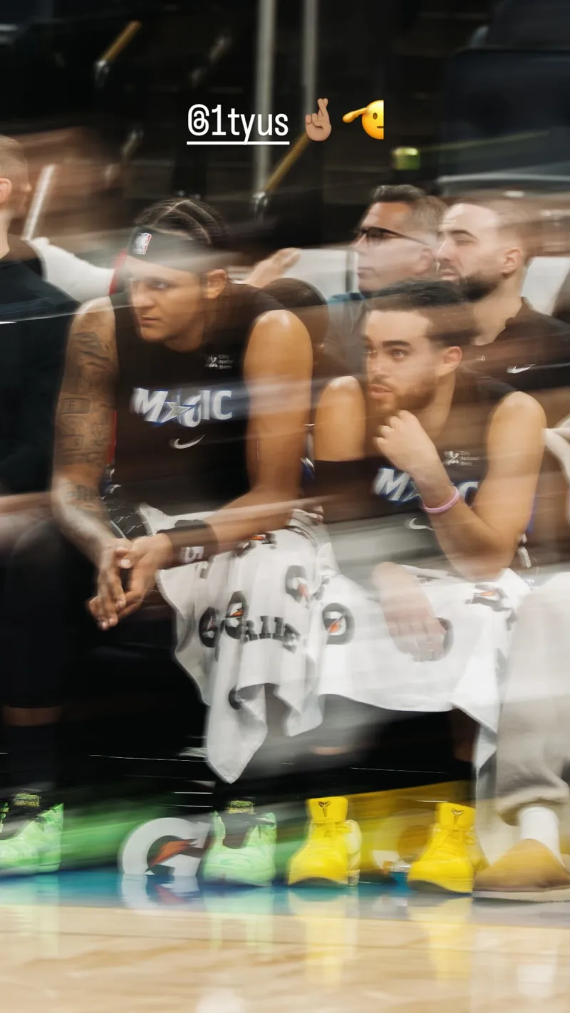 Kaiyun 平台-祝未来好运！班凯罗Ins晒合影向泰厄斯-琼斯告别