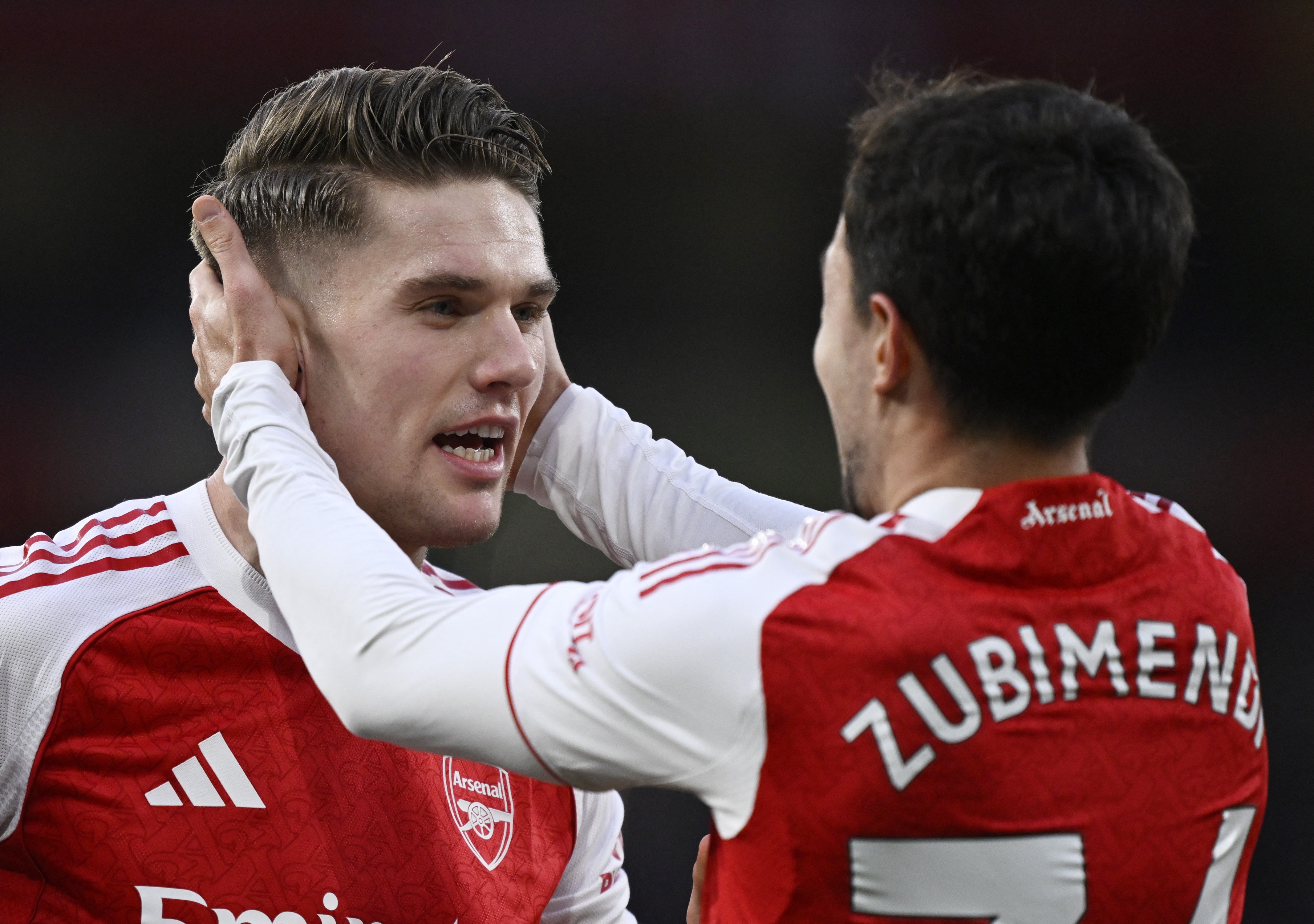 开云体育登录入口-浓眉大眼！苏维门迪：约克雷斯告知了我们关于葡体的一切